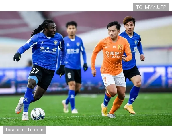 球员资格认定规则：哪些条件决定一名球员能否参赛