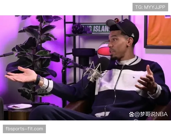 丹尼·格林无球跑动拉开空间，3D价值凸显