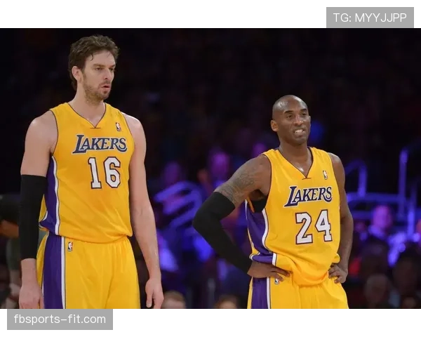 加索尔高位策应改变湖人进攻结构