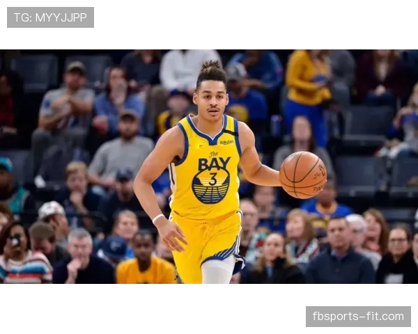 普尔无球跑动拉开库里空间 比持球单打效率更高